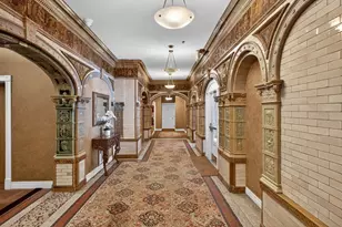 4 Charlesgate E, Boston, MA 02215 - Photo 27