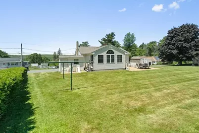 77 Marc Ave, Southbridge, MA 01550 - Photo 35