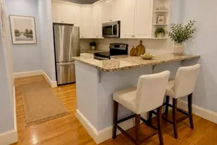 182 Marlborough St, Boston, MA 02116 - Photo 3