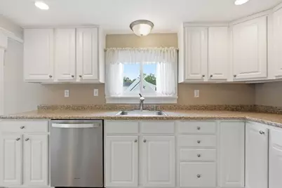 27 Haverhill Rd #B, Amesbury, MA 01913 - Photo 15
