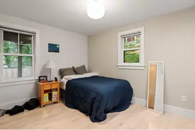 18 Cottage Ave, Somerville, MA 02144 - Photo 9