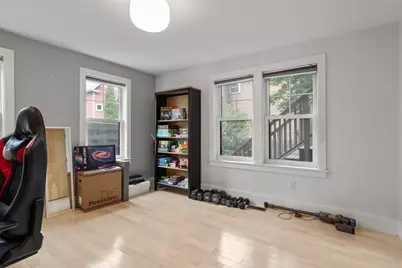 18 Cottage Ave, Somerville, MA 02144 - Photo 11
