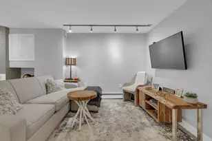 14 Auburn St, Boston, MA 02129 - Photo 3