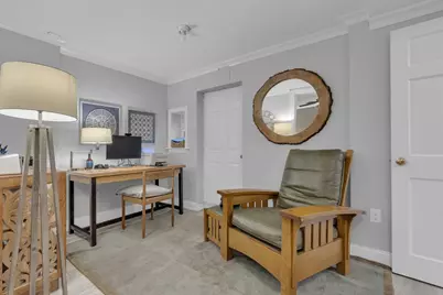 14 Auburn St #A, Boston, MA 02129 - Photo 9