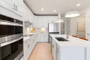 7 Green St, Shrewsbury, MA 01545 - Photo 9