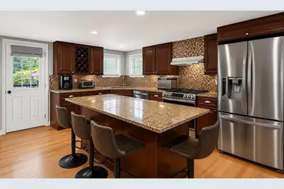 58 Ocean Grove Ave, Swansea, MA 02777 - Photo 9