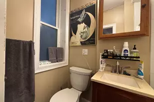 7 Grove St, Boston, MA 02114 - Photo 13