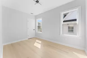 446 Broadway, Somerville, MA 02145 - Photo 13