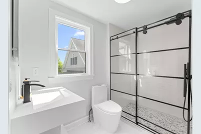 446 Broadway #2, Somerville, MA 02145 - Photo 9