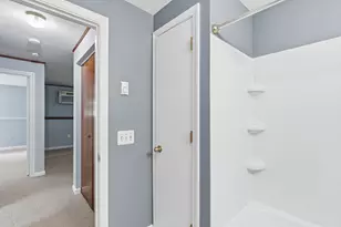 39 Pleasant St, Northborough, MA 01532 - Photo 13