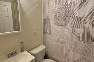 99 Myrtle St, Boston, MA 02114 - Photo 11