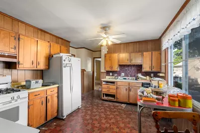 19 Rockwood Terrace, Newton, MA 02466 - Photo 7