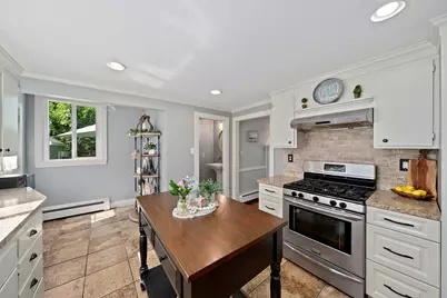 42 Brooks Place, West Bridgewater, MA 02379 - Photo 5