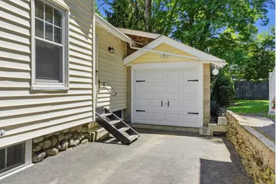17 Tallawanda Drive, Worcester, MA 01603 - Photo 9