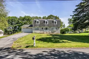 41 Riverview Ave, Methuen, MA 01844 - Photo 1