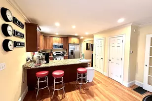 77 Hackensack Rd, Boston, MA 02467 - Photo 5