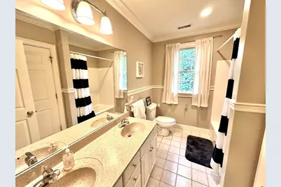 77 Hackensack Rd, Boston, MA 02467 - Photo 17