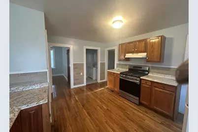 1 Eames Ave, Worcester, MA 01603 - Photo 5
