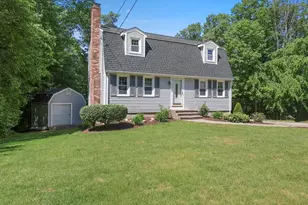 8 Walker Rd, Franklin, MA 02038 - Photo 3