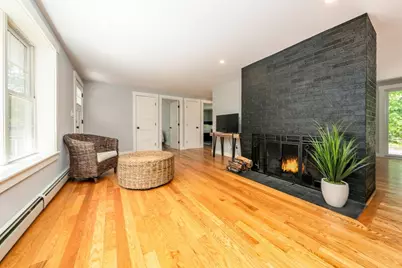 844 Shootflying Hill Rd, Barnstable, MA 02632 - Photo 9