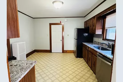 43 Chapman St #2, Watertown, MA 02472 - Photo 3