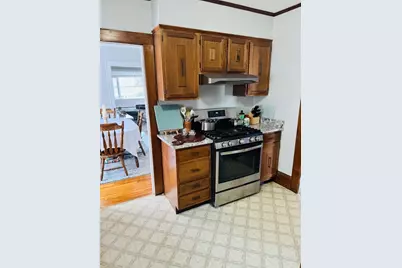 43 Chapman St #2, Watertown, MA 02472 - Photo 5