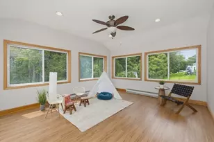 12 Corcoran Rd, Burlington, MA 01803 - Photo 19