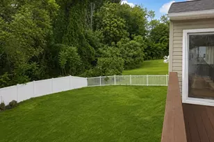 12 Corcoran Rd, Burlington, MA 01803 - Photo 39