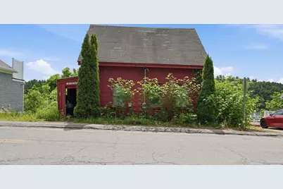 52 Merrimac St, Amesbury, MA 01913 - Photo 15