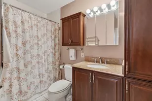 302 Commonwealth Ave, Boston, MA 02115 - Photo 9