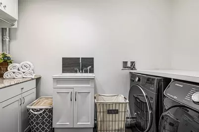 46 West St, Berlin, MA 01503 - Photo 23