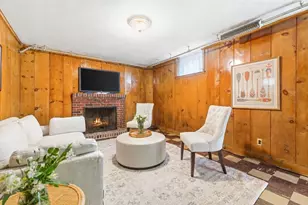 231 Moss Hill Rd, Boston, MA 02130 - Photo 23