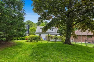 231 Moss Hill Rd, Boston, MA 02130 - Photo 27