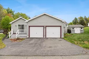 5604 Oak Point Dr, Middleborough, MA 02346 - Photo 35