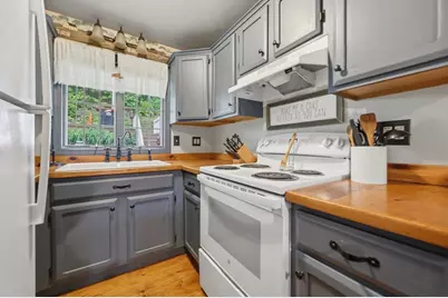 97 Nugget Drive, Charlton, MA 01507 - Photo 17