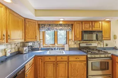 62 Villa Roma Dr #62, Tewksbury, MA 01876 - Photo 7