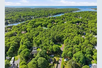 0 Juliannas Way, Falmouth, MA 02540 - Photo 5