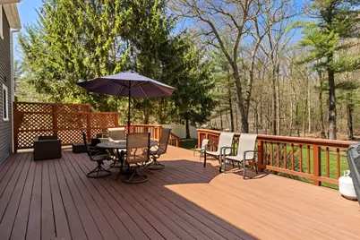 113 Slater St, Attleboro, MA 02703 - Photo 23