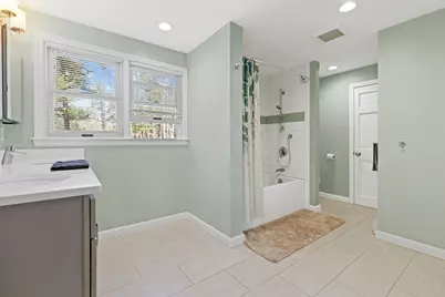 113 Slater St, Attleboro, MA 02703 - Photo 15