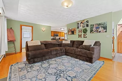 113 Slater St, Attleboro, MA 02703 - Photo 9