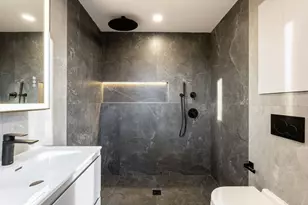 388 Washington St, Quincy, MA 02169 - Photo 13