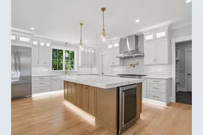5 Sapphire Circle #Lot 4, Canton, MA 02021 - Photo 3