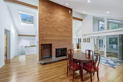 10 Cortland Dr, Amherst, MA 01002 - Photo 9