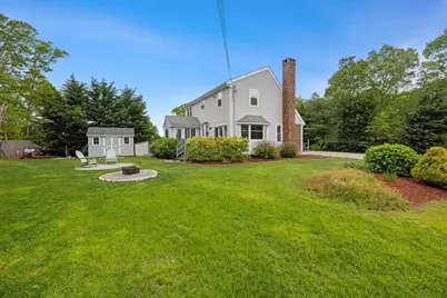 266 Algonquin Ave, Mashpee, MA 02649 - Photo 3