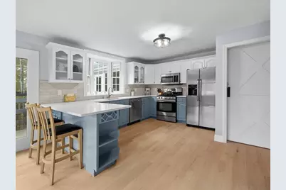 266 Algonquin Ave, Mashpee, MA 02649 - Photo 9