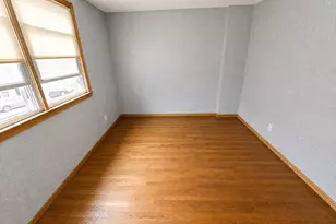 445 E 5th St, Boston, MA 02127 - Photo 17