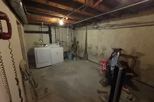 445 E 5th St, Boston, MA 02127 - Photo 33