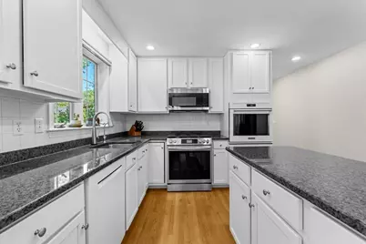 4 Ashton Dr, Shrewsbury, MA 01545 - Photo 15