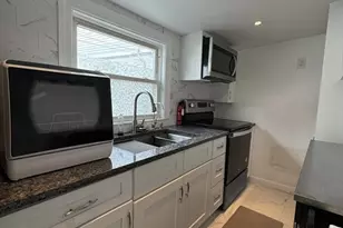 16 Homestead Ave, Quincy, MA 02169 - Photo 5