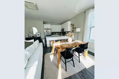 32 Norwood St #4, Boston, MA 02122 - Photo 5